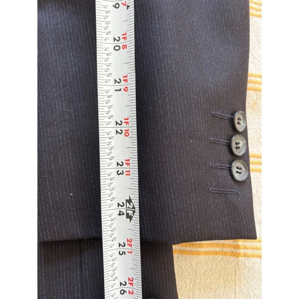 Yves Saint Laurent‎ Mens Blazer Navy Blue Pinstripe 100% Wool Made in France 42R